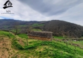 Chalet independiente con terreno en venta en la España, Vega de Pas, ref: TR400266 foto