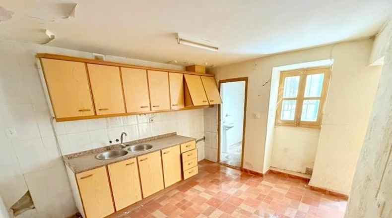Granada - Puebla de Don Fadrique - 211m2