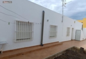 Casa de pueblo en venta en la España, San Isidro de Níjar, ref: TR389906 foto