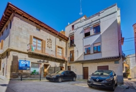 Falces 204&nbsp;m² 
