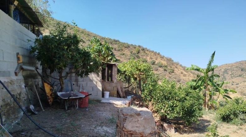 Малага - Periana - 14000m2