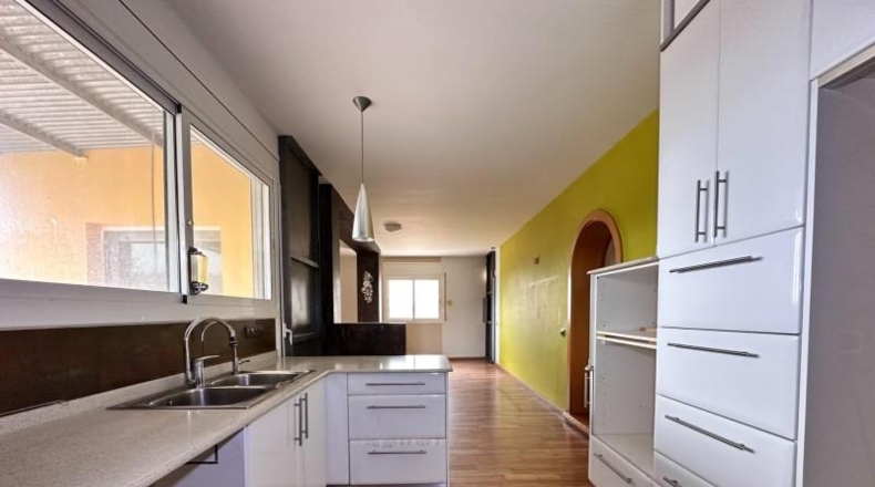 Tarragona - ла Бисбаль дель Пенедес - 600m2