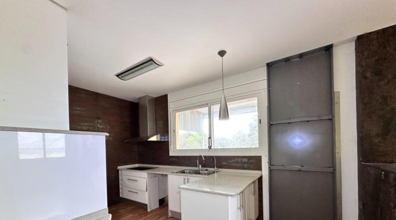 Tarragona - ла Бисбаль дель Пенедес - 600m2