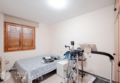 Дом с участком на продажу в городе Sant Feliu de Codines Фото
