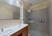 Xalet independent amb terreny en venda a la España, Alcalá de Guadaíra, ref.: TR389811 foto