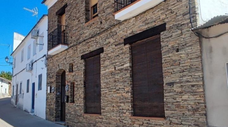 Cáceres - Talaván - 333m2