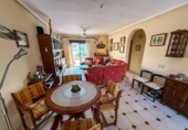 Chalet independiente con terreno en venta en la España, Torrevieja, ref: TR390106 foto
