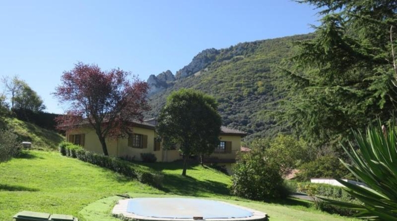 Наварра - Villanueva de Araquil - 6900m2