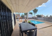Chalet independiente con terreno en venta en la España, Calafell, ref: TR390175 foto