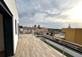 Отдельно стоящий дом с участком на продажу в городе el Vendrell Фото