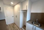 Отдельно стоящий дом с участком на продажу в городе el Vendrell Фото