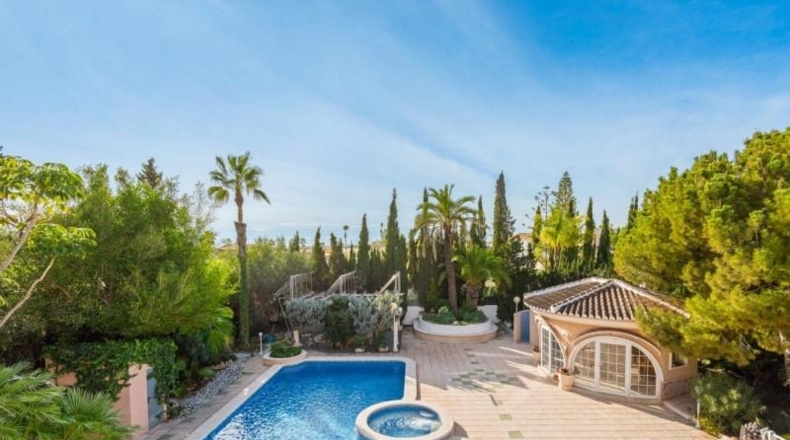 Alicante - Рохалес - 1330m2