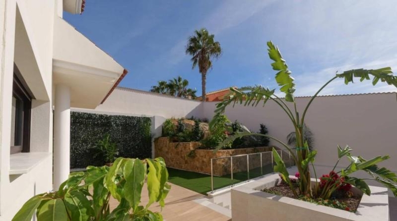 Alicante - Рохалес - 561m2