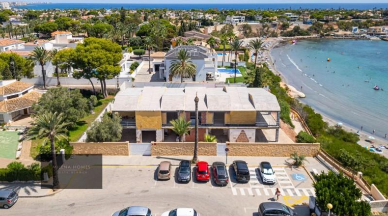 Alicante - Cabo Roig - 1360m2