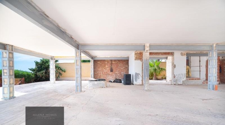 Alicante - Cabo Roig - 1360m2