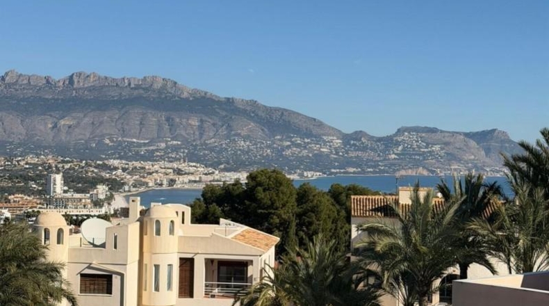 Alicante - Alfaz del Pi - 350m2
