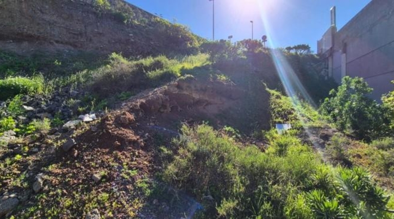 Лас-Пальмас - Santa María de Guía de Gran Canaria - 1028m2