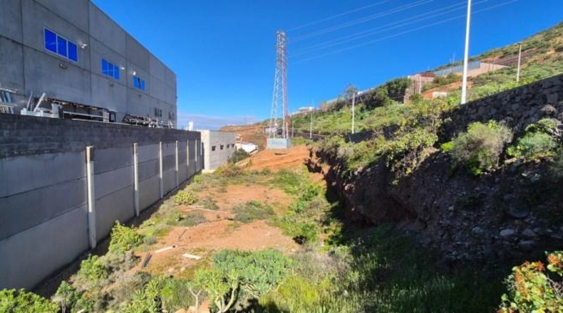 Лас-Пальмас - Santa María de Guía de Gran Canaria - 1028m2