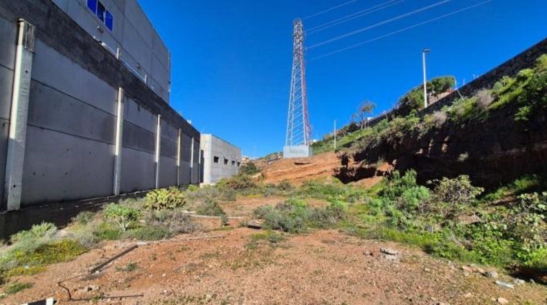 Лас-Пальмас - Santa María de Guía de Gran Canaria - 1028m2