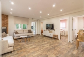 Llombai 1840&nbsp;m²