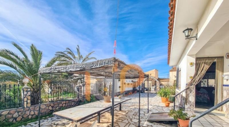 Almería - Huércal-Overa - 9954m2