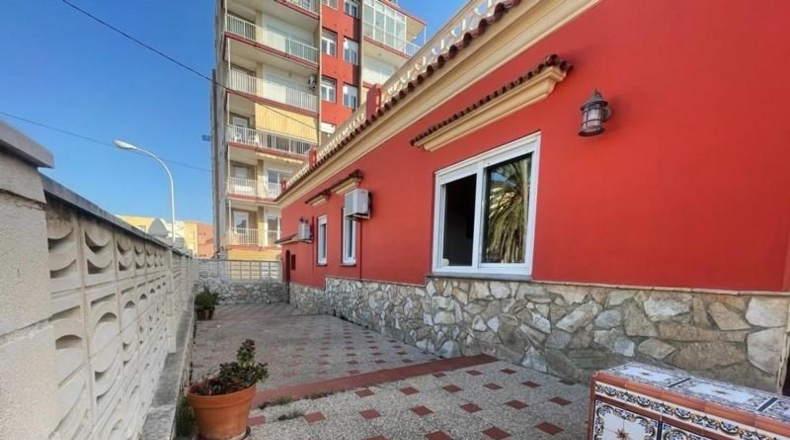 Валенсия - Cullera - 484m2