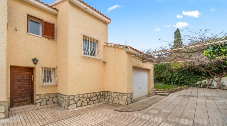 Alicante - Campello - 812m2