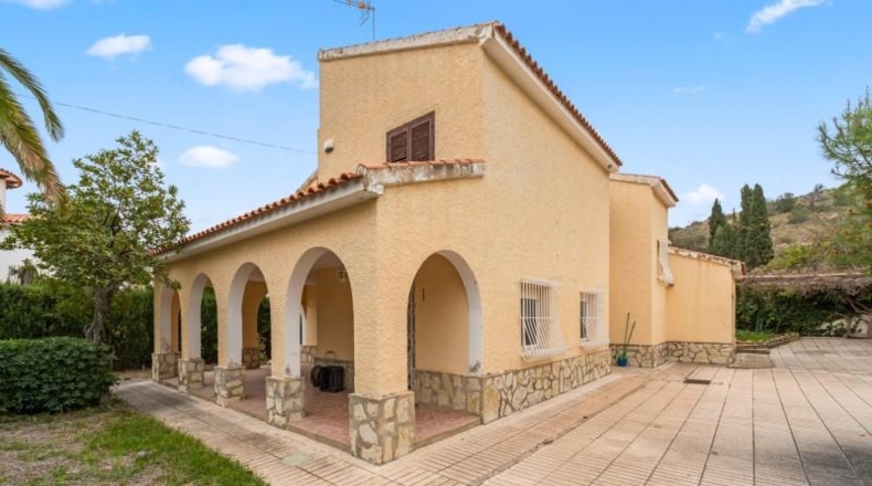 Alicante - Campello - 812m2
