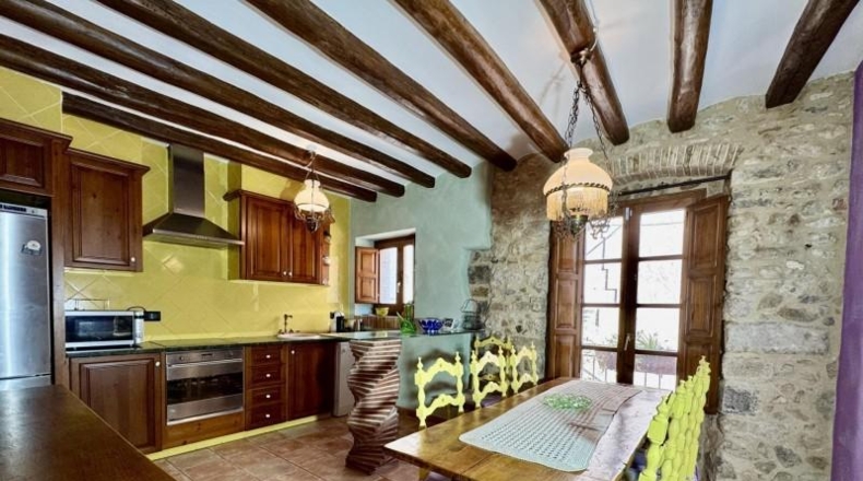 Gerona - Torroella de Montgrí - 202m2