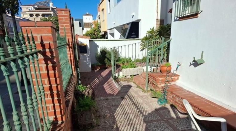 Málaga - Фуэнхирола - 234m2