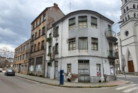 Понферрада 1580&nbsp;м²