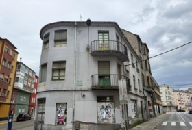 Понферрада 1580&nbsp;м²