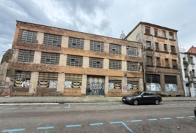 Понферрада 1580&nbsp;м²