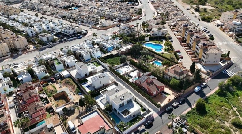 Alicante - Dehesa de Campoamor - 1456m2