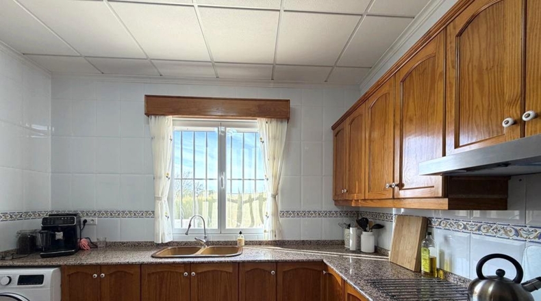 Albacete - Caudete - 3200m2