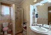 Chalet independiente con terreno en venta en Caudete ref: TR390981 foto