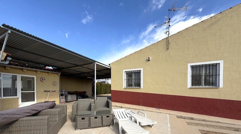 Albacete - Caudete - 3200m2