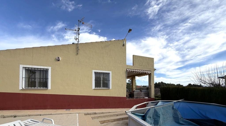 Albacete - Caudete - 3200m2