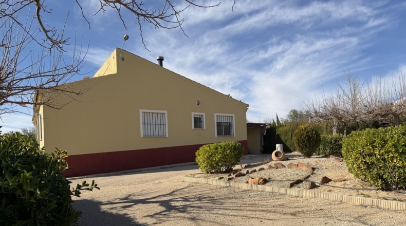 Albacete - Caudete - 3200m2