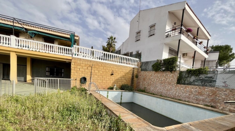 Sevilla - Alcalá de Guadaíra - 425m2