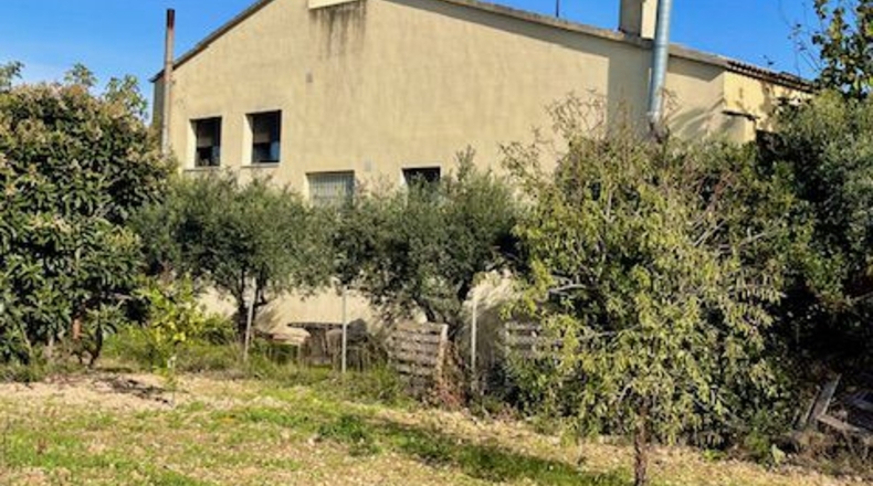 Barcelona - Вилафранка-дель-Пенедес - 18000m2