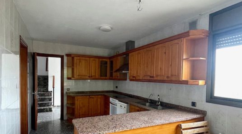 Barcelona - Вилафранка-дель-Пенедес - 18000m2