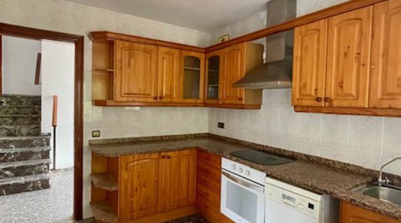 Barcelona - Вилафранка-дель-Пенедес - 18000m2