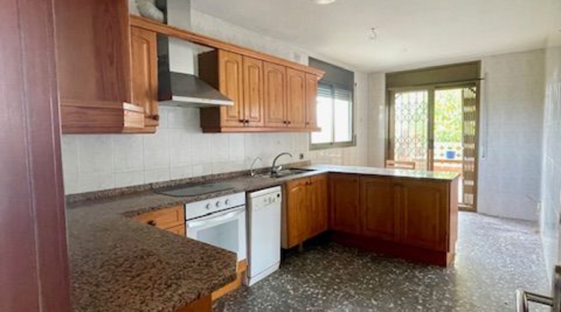 Barcelona - Вилафранка-дель-Пенедес - 18000m2