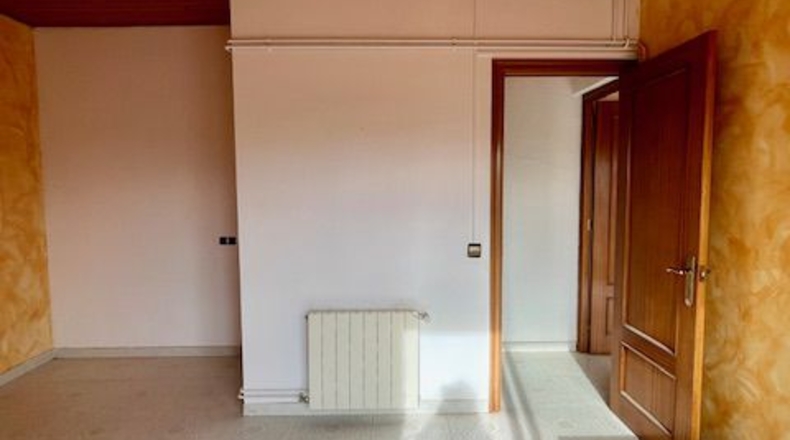 Barcelona - Вилафранка-дель-Пенедес - 18000m2