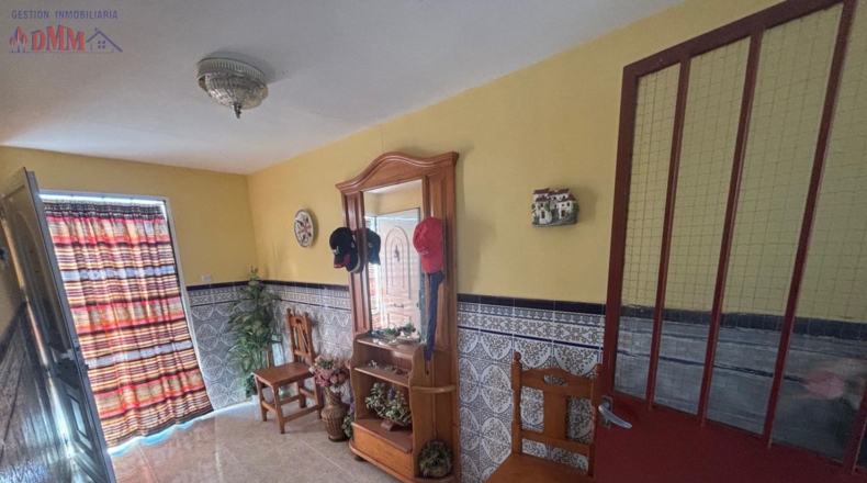Ciudad Real - Фуенкальенте - 188m2