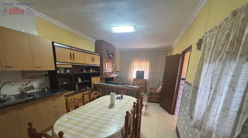 Ciudad Real - Фуенкальенте - 188m2