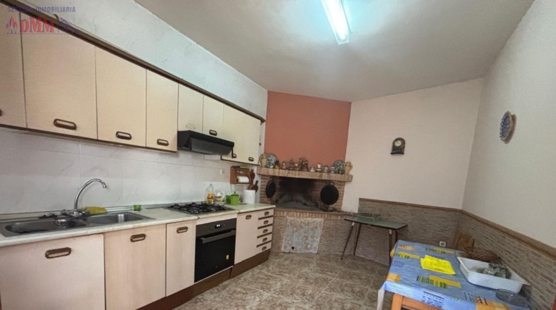 Ciudad Real - Фуенкальенте - 188m2