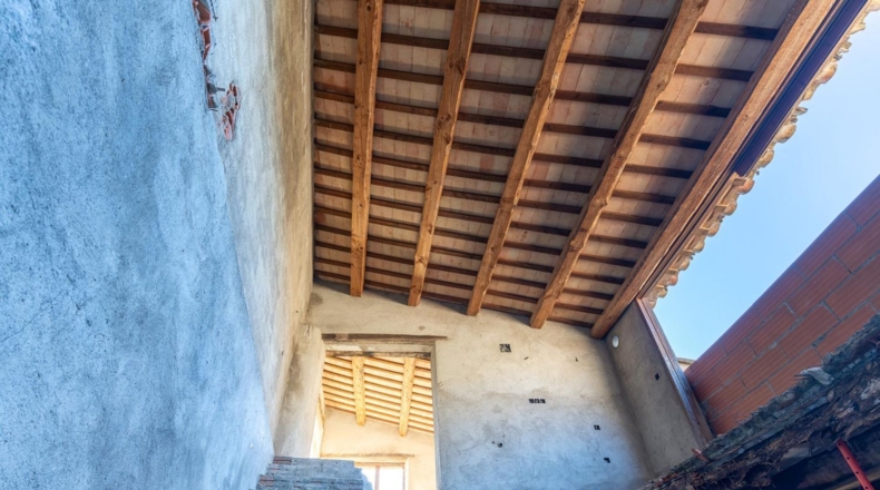 Жирона - Esponellà - 693m2