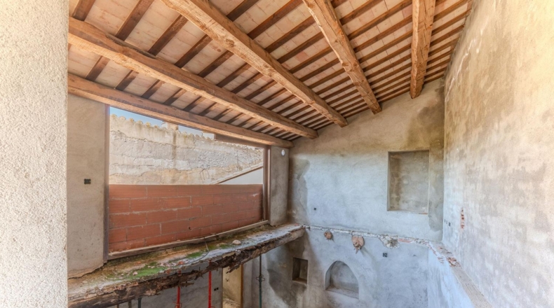 Жирона - Esponellà - 693m2
